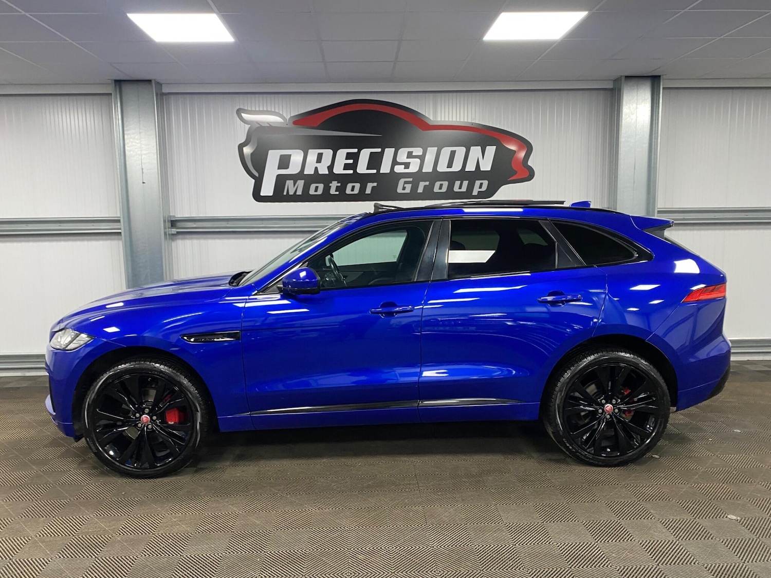 Used Jaguar F-Pace 2017 for sale - 76952502: Photo 20
