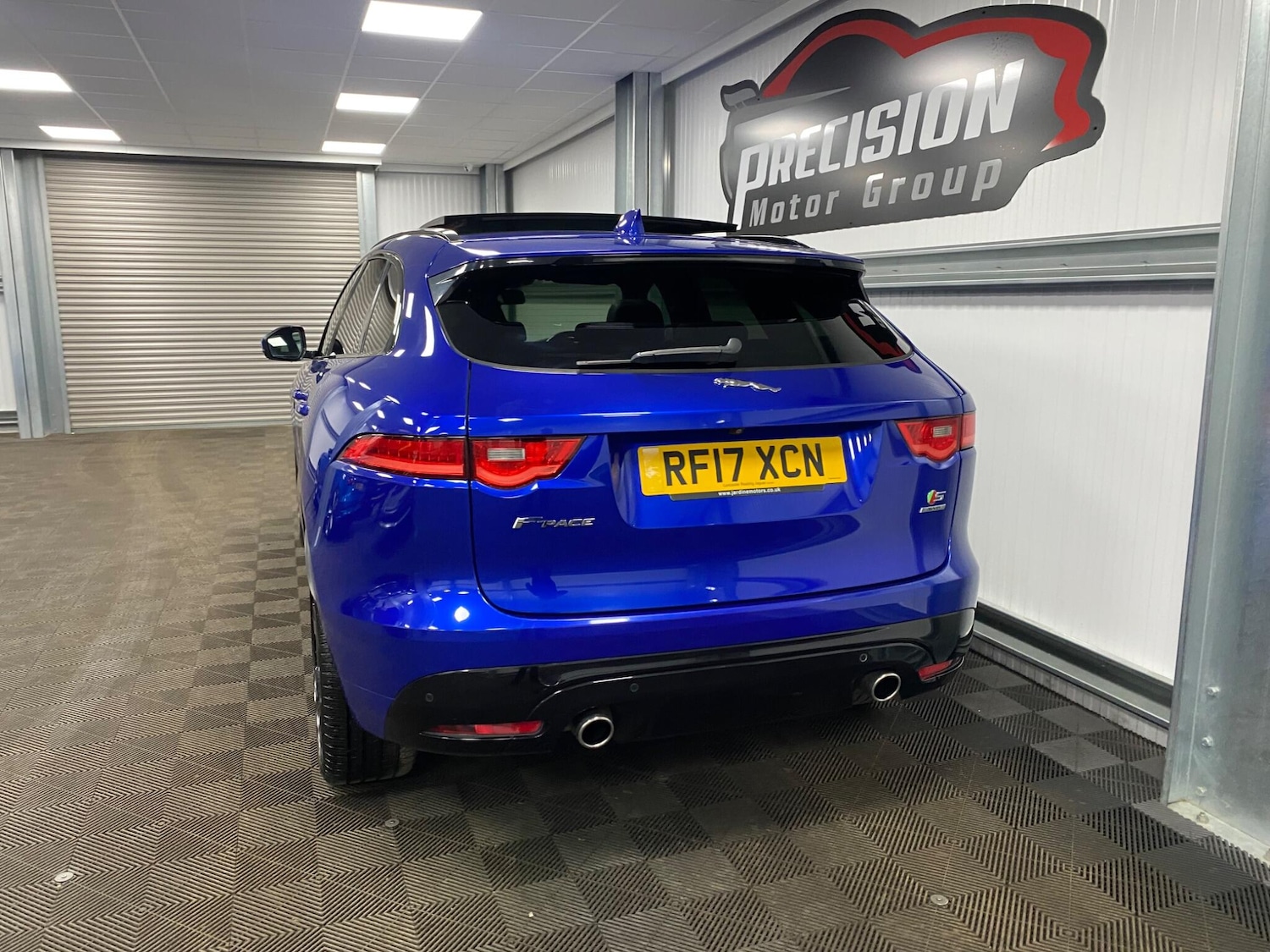 Used Jaguar F-Pace 2017 for sale - 76952502: Photo 25