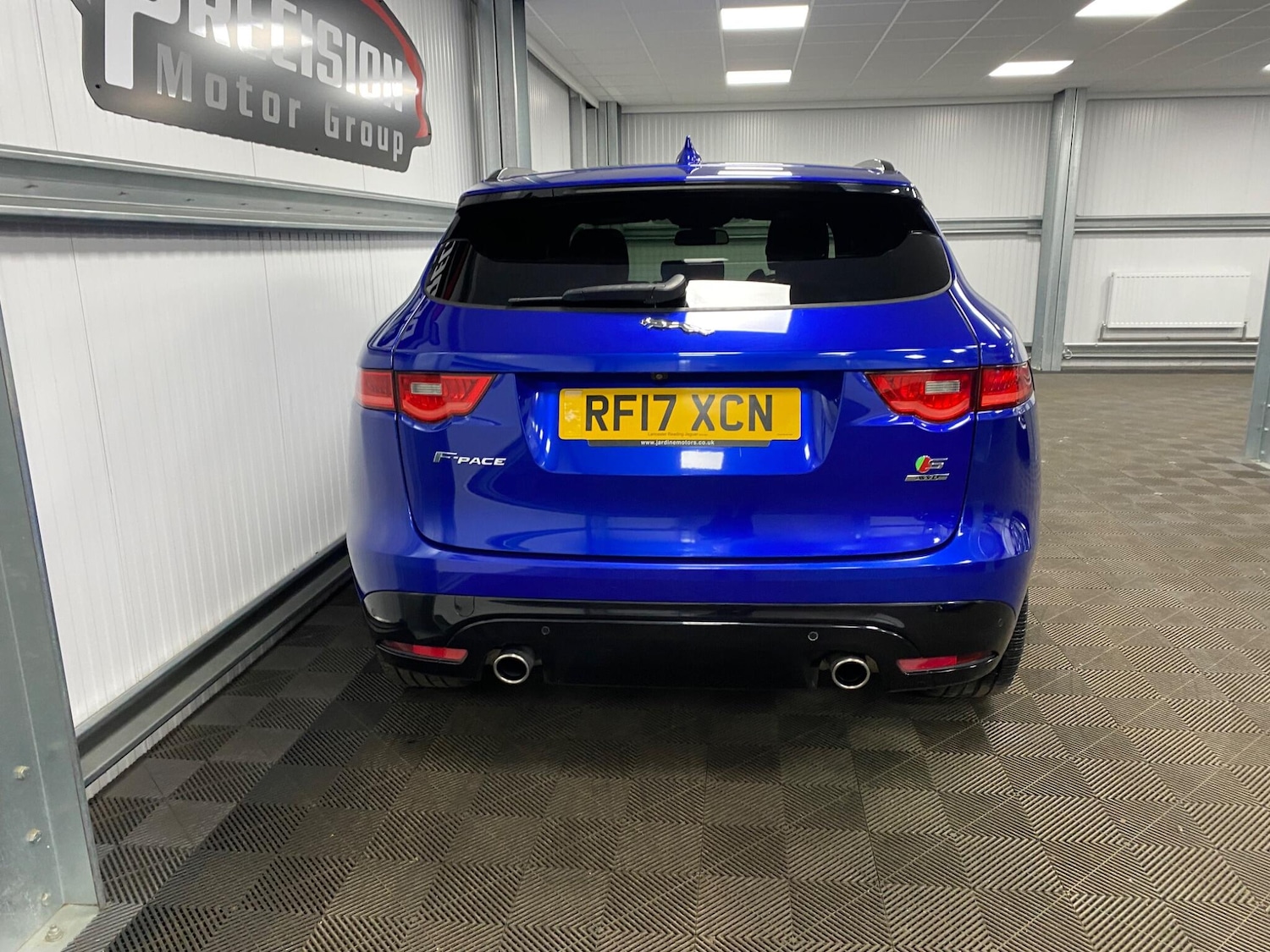 Used Jaguar F-Pace 2017 for sale - 76952502: Photo 27