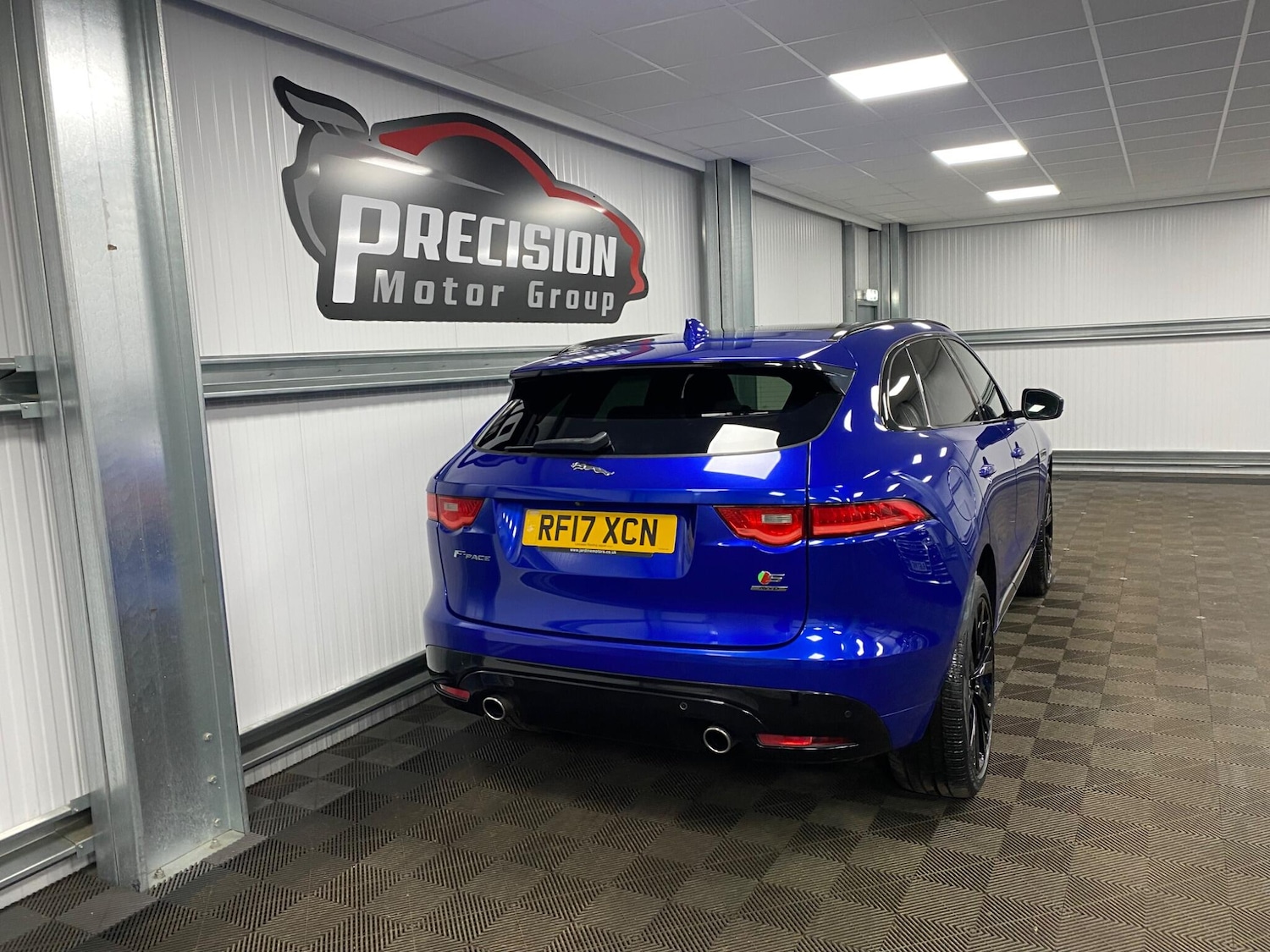 Used Jaguar F-Pace 2017 for sale - 76952502: Photo 29