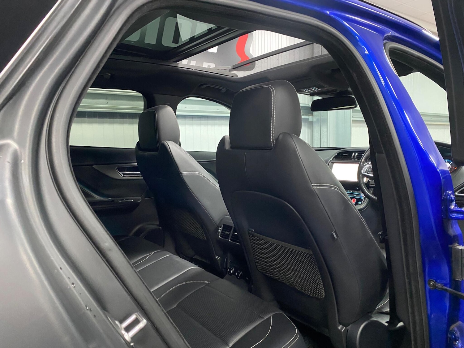 Used Jaguar F-Pace 2017 for sale - 76952502: Photo 44