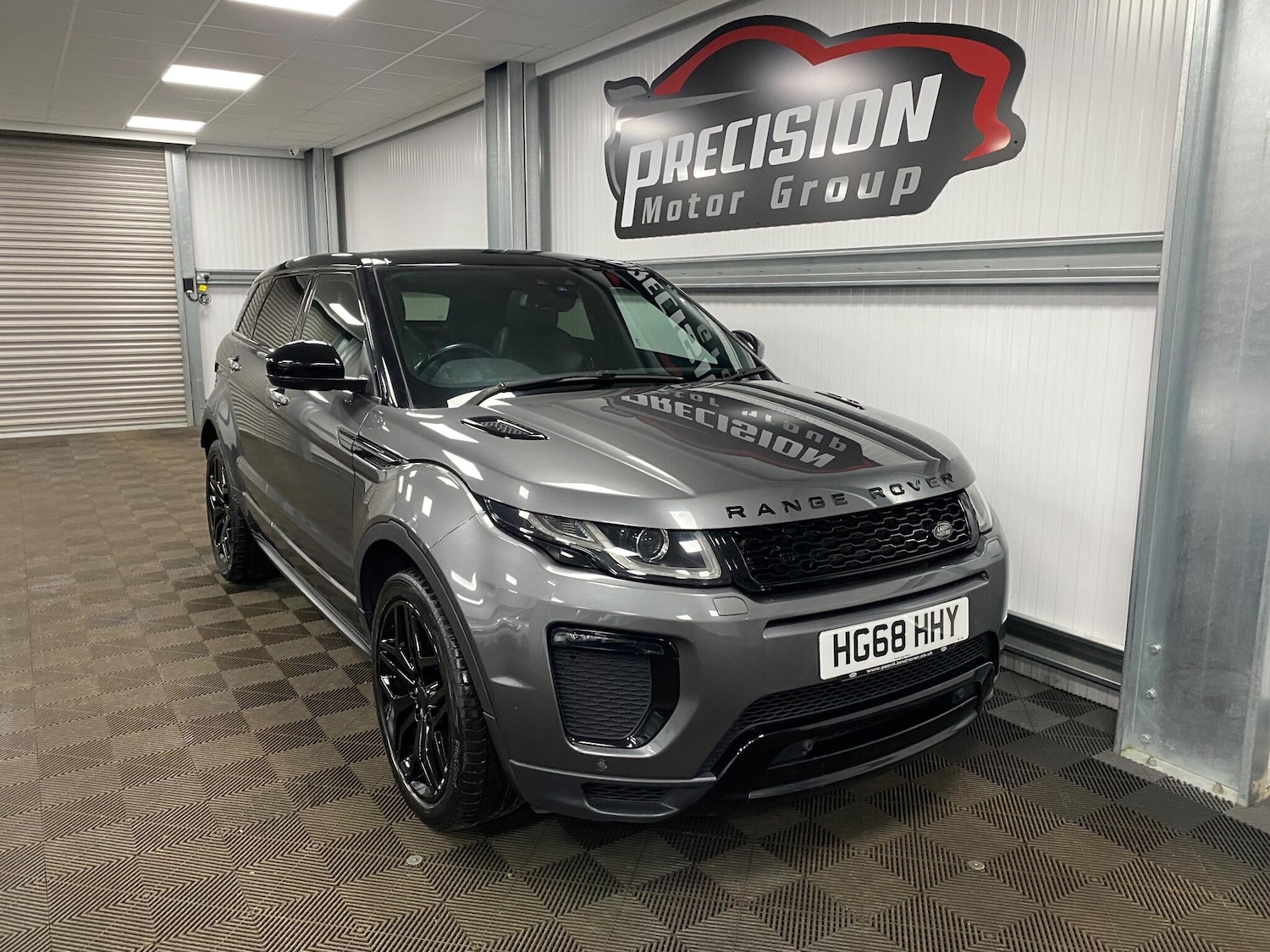 Used Land Rover Range Rover Evoque 2018 for sale - 76953587: Photo 2