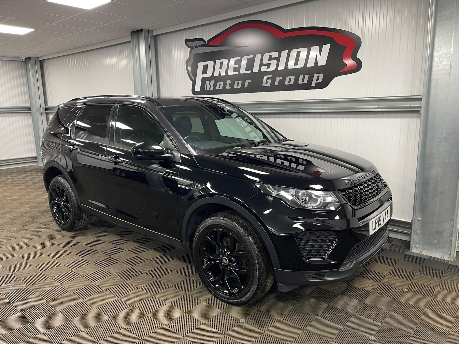 Used Land Rover Discovery Sport 2019 for sale - 77658794: Photo 2