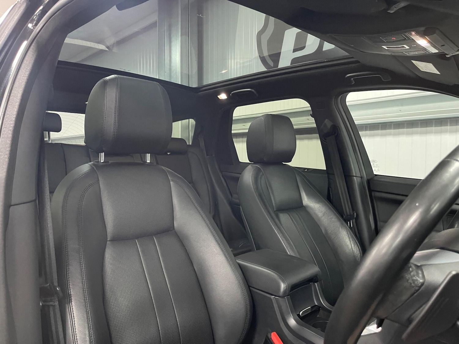 Used Land Rover Discovery Sport 2019 for sale - 77658794: Photo 33