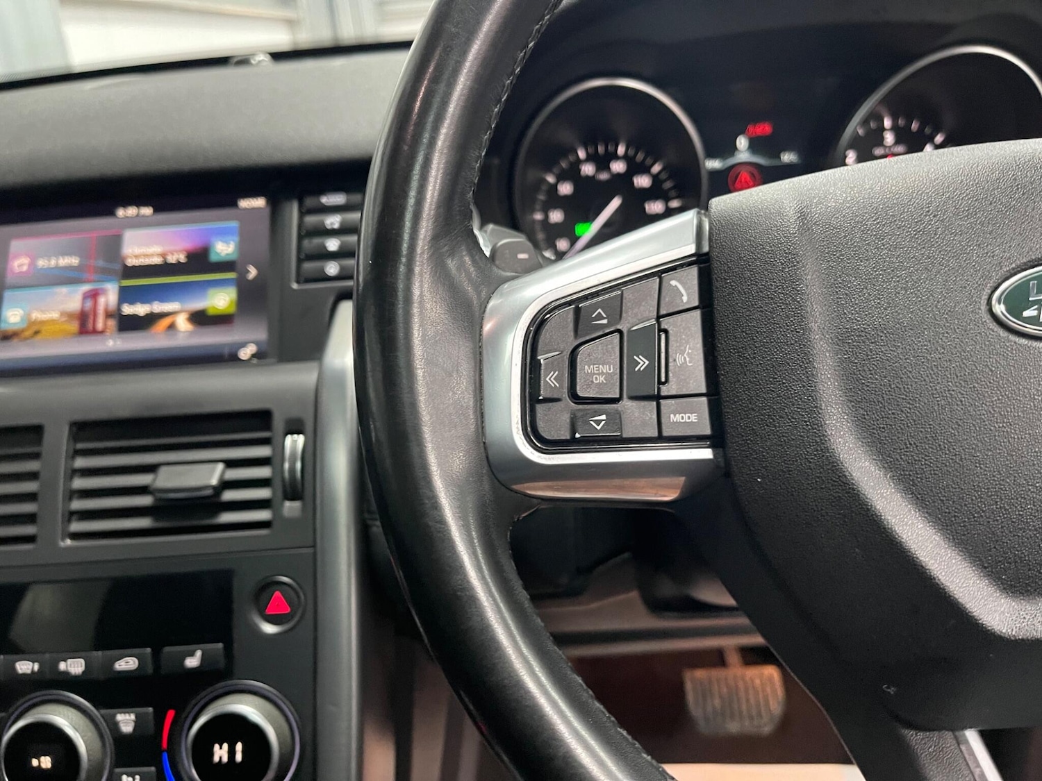 Used Land Rover Discovery Sport 2019 for sale - 77658794: Photo 36