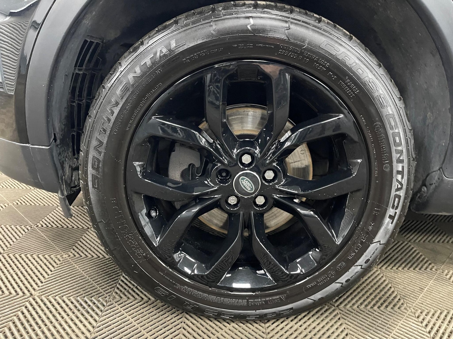 Used Land Rover Discovery Sport 2019 for sale - 77658794: Photo 47