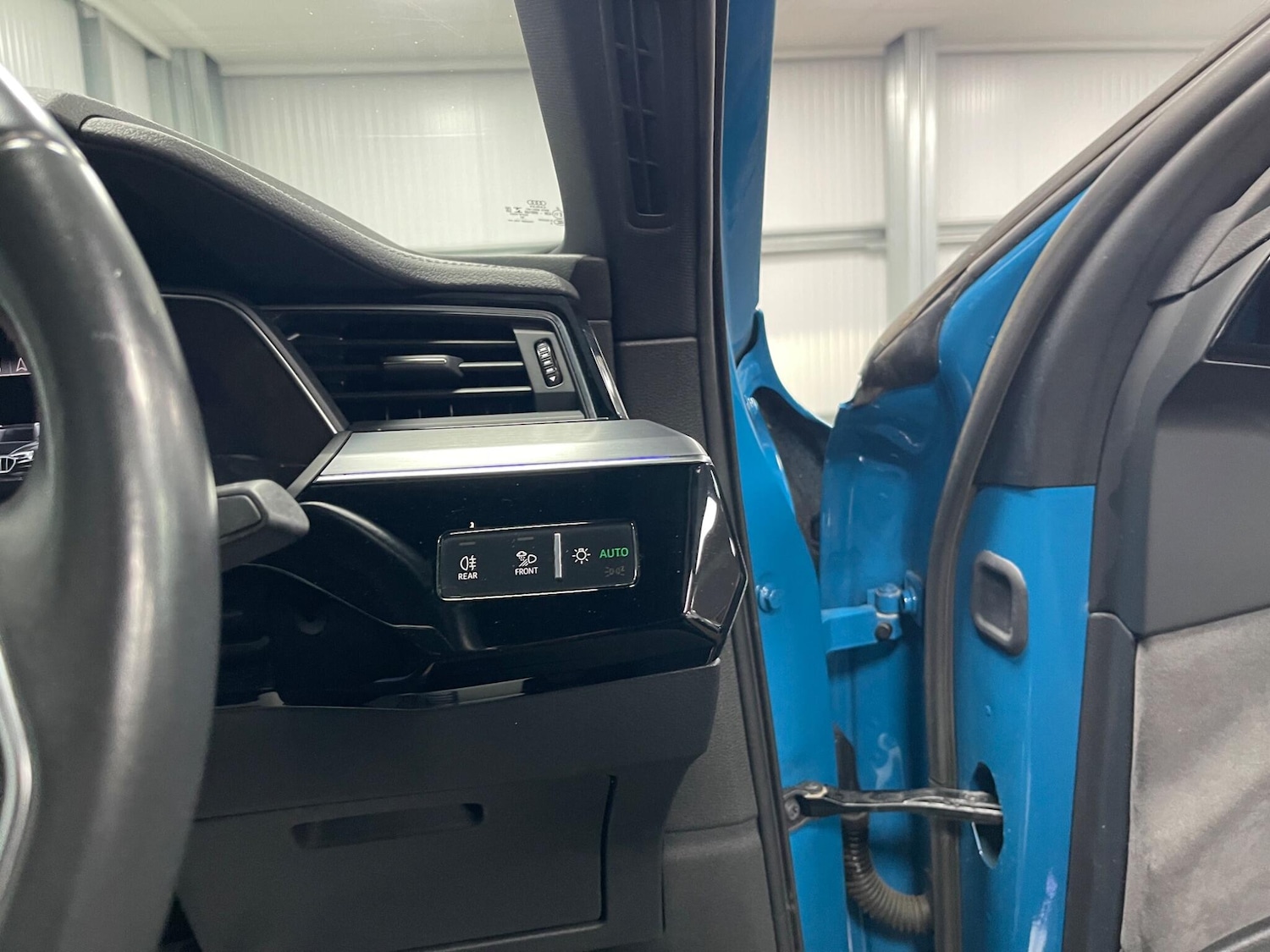 Used Audi e-tron 2021 for sale - 78046686: Photo 46