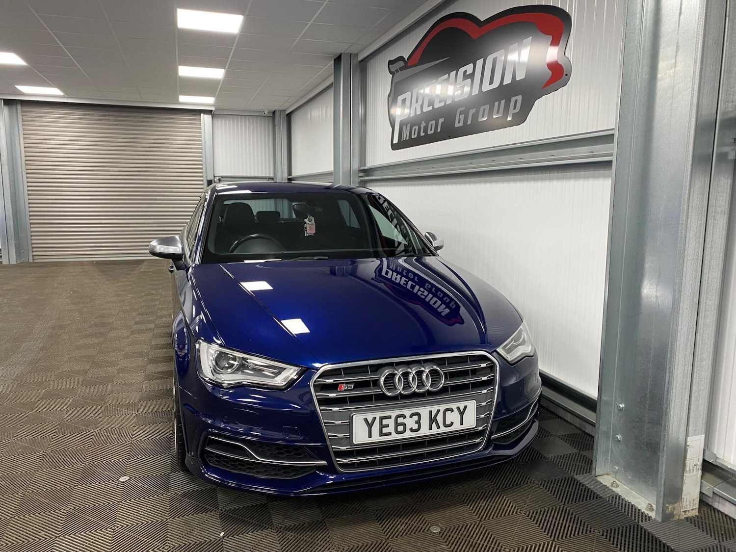 Used Audi S3 2013 for sale - 76425388: Photo 2
