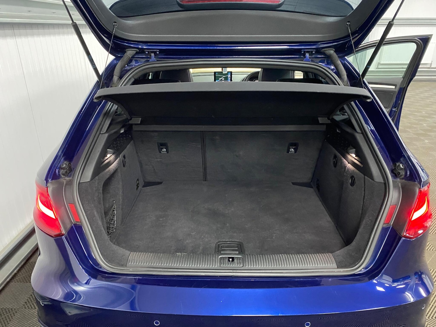 Used Audi S3 2013 for sale - 76425388: Photo 47