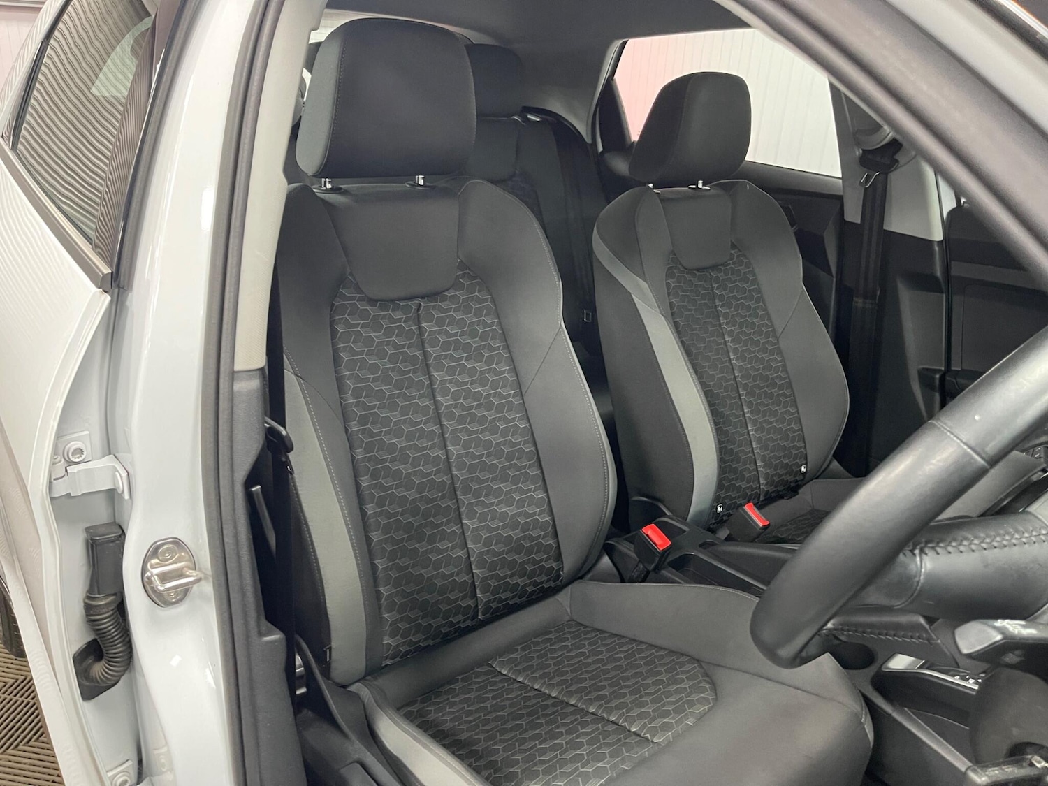 Used Audi A1 2020 for sale - 77612586: Photo 35