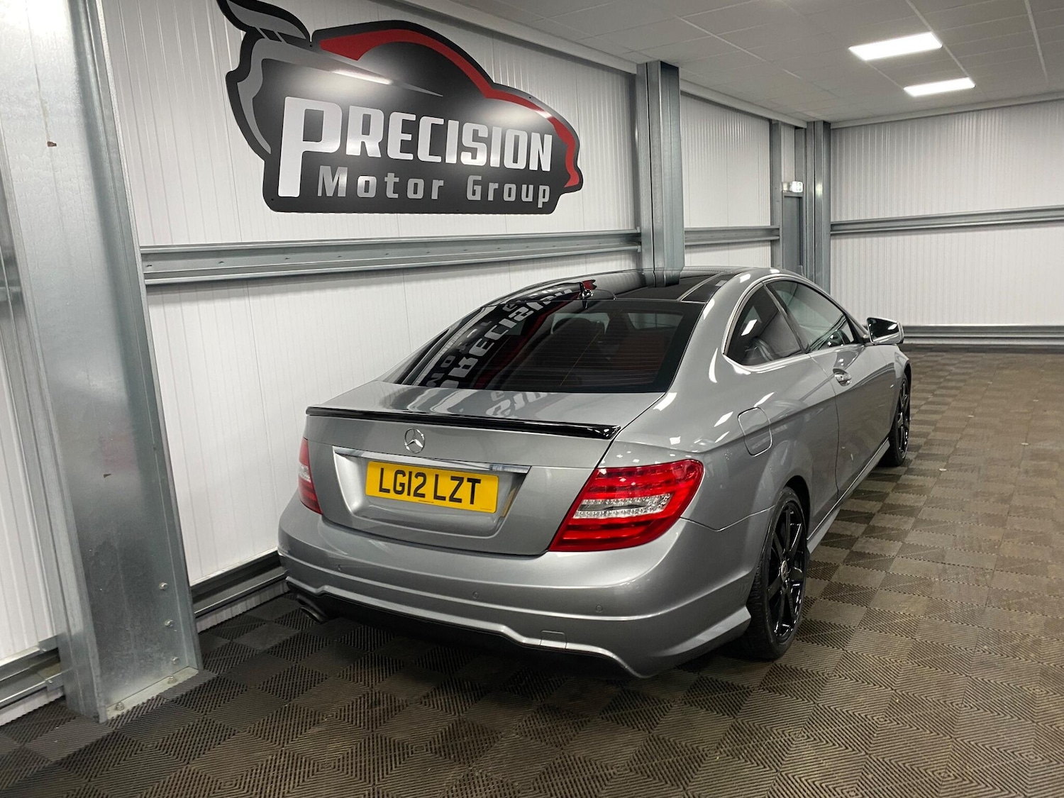 Used Mercedes-Benz C Class 2012 for sale - 77230092: Photo 27