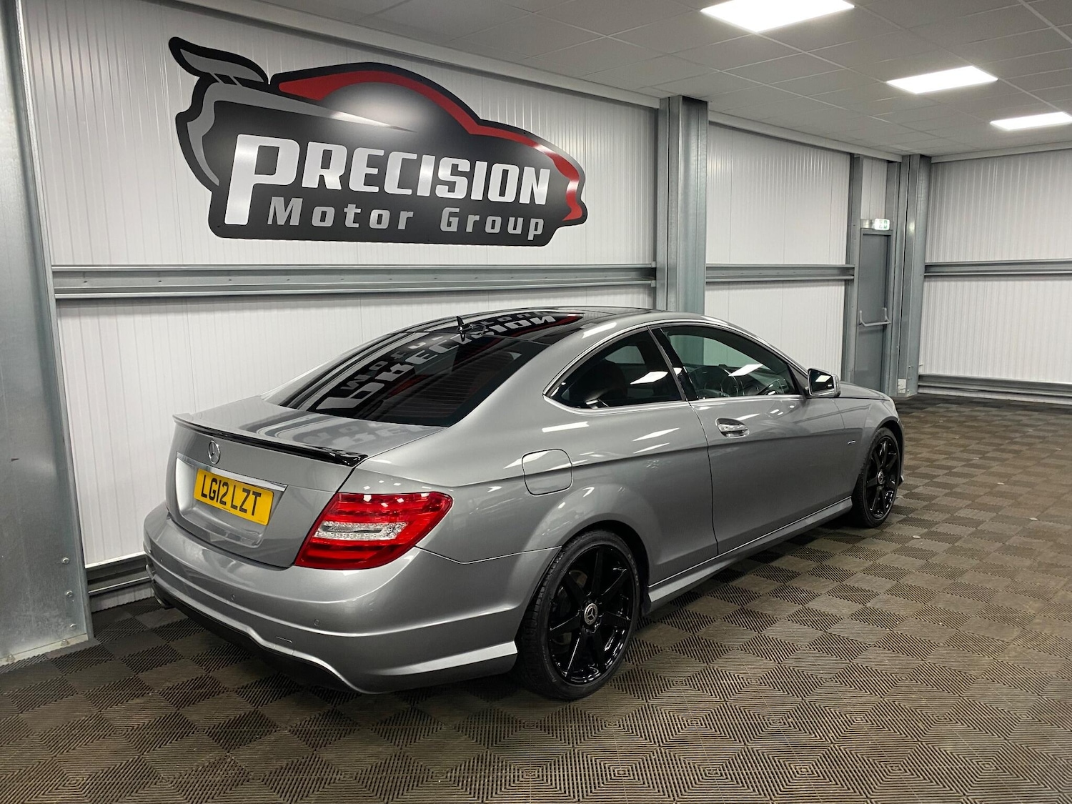 Used Mercedes-Benz C Class 2012 for sale - 77230092: Photo 28