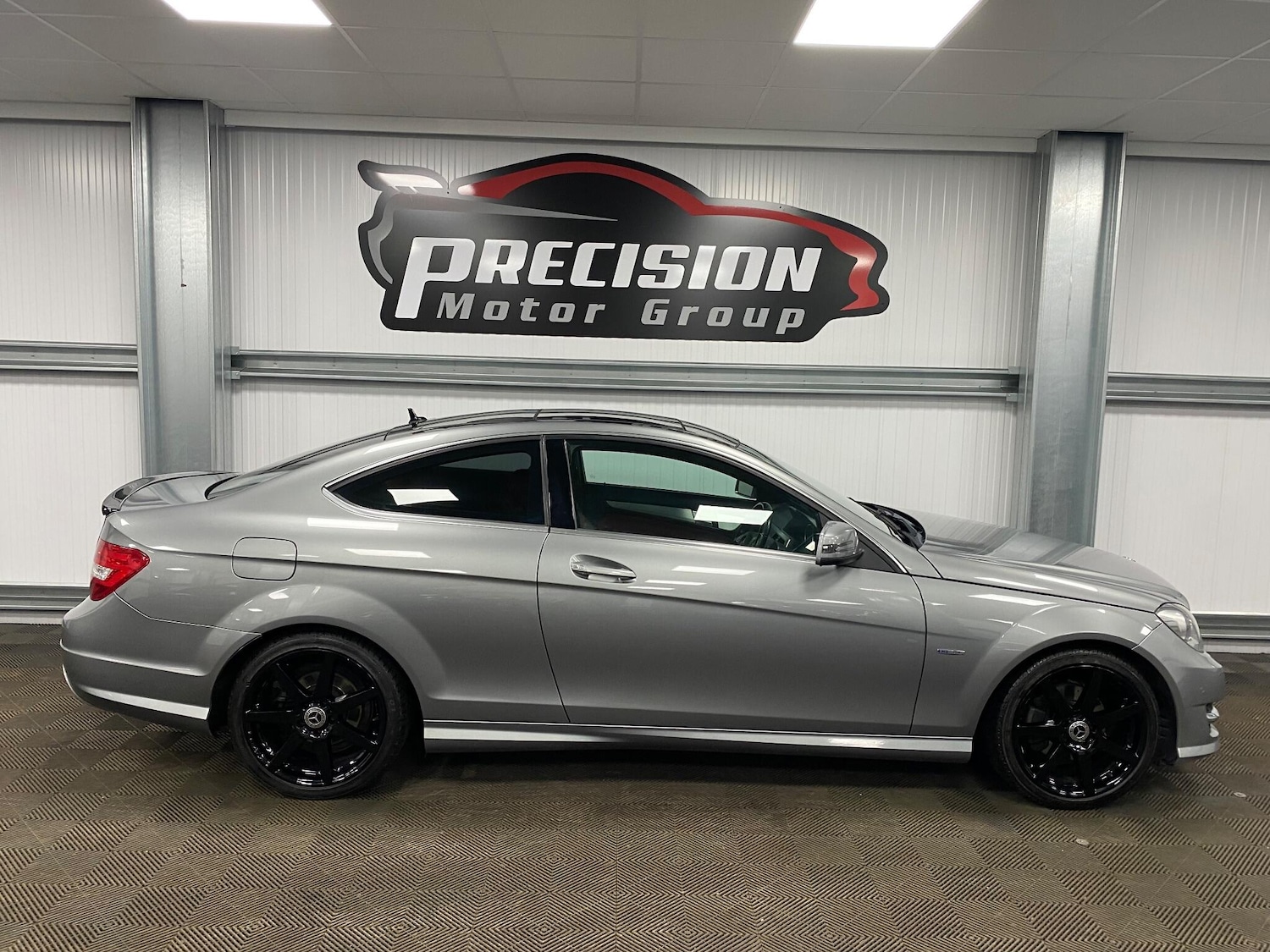 Used Mercedes-Benz C Class 2012 for sale - 77230092: Photo 5