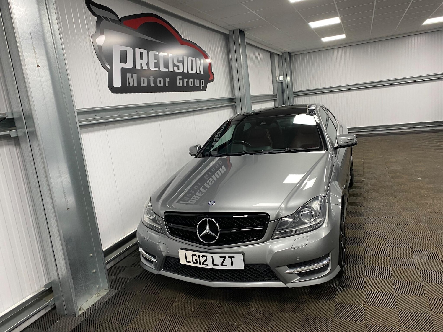 Used Mercedes-Benz C Class 2012 for sale - 77230092: Photo 7