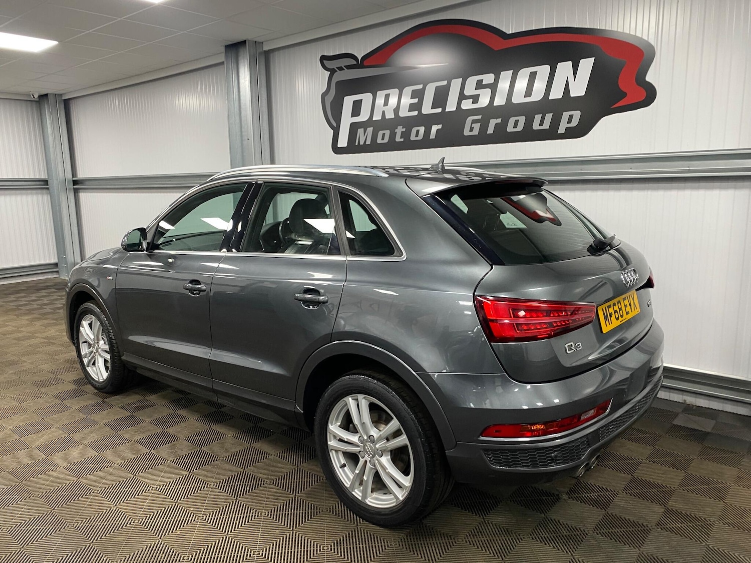 Used Audi Q3 for sale - 77229342: Photo 11