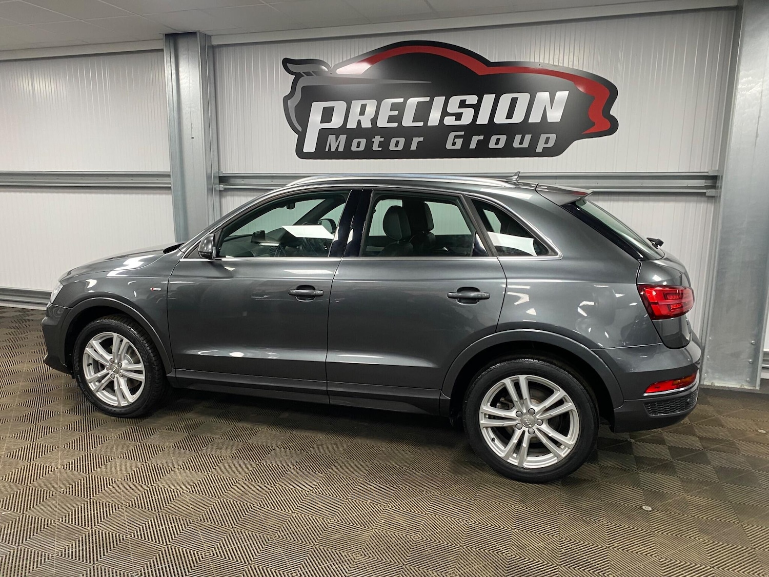 Used Audi Q3 for sale - 77229342: Photo 12