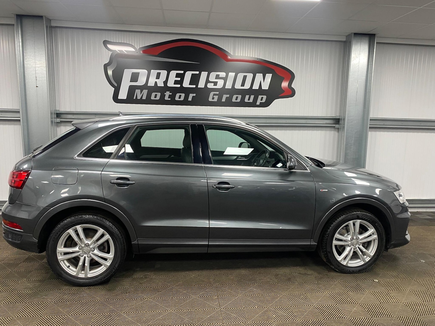 Used Audi Q3 for sale - 77229342: Photo 27