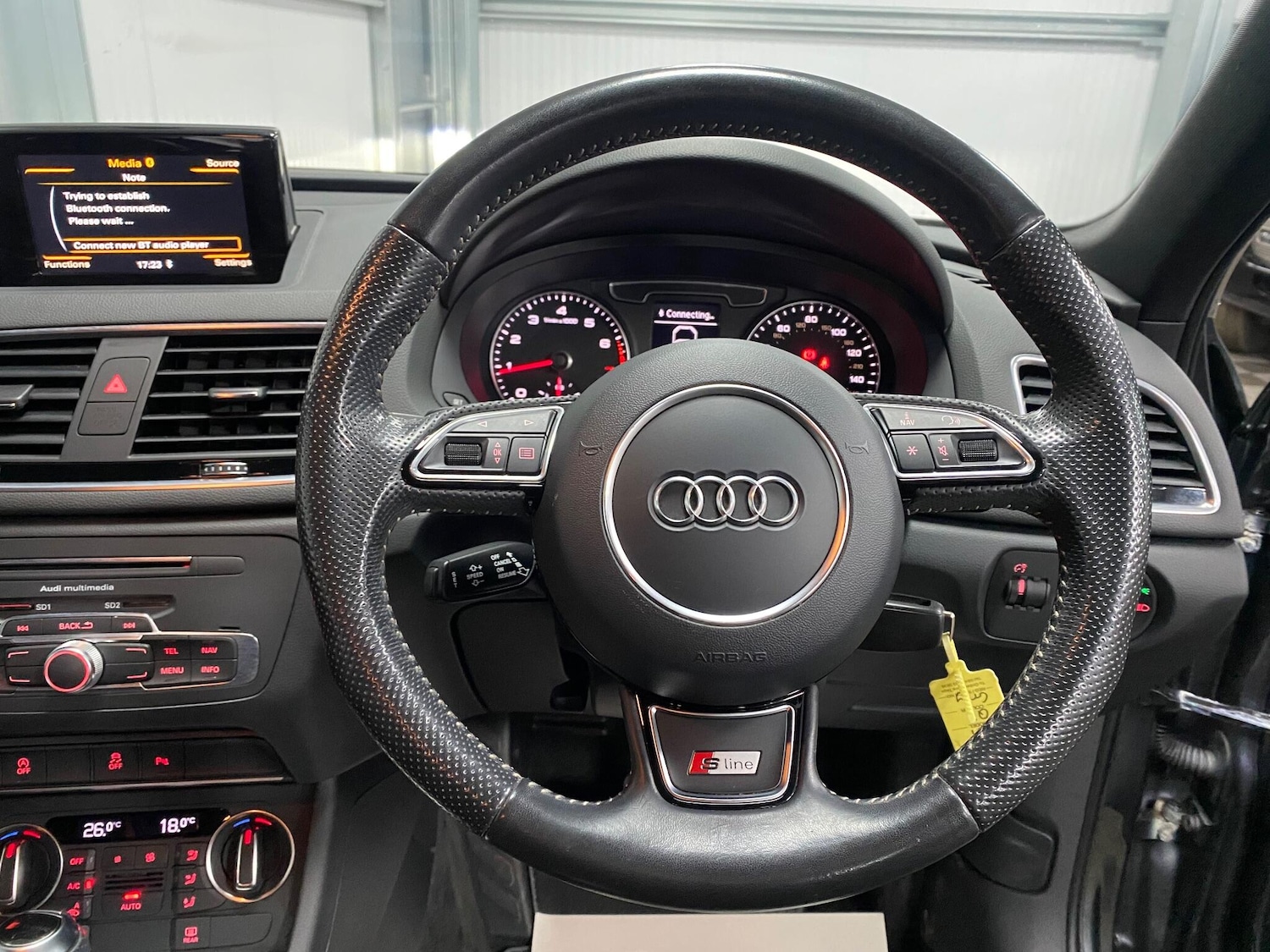 Used Audi Q3 for sale - 77229342: Photo 32