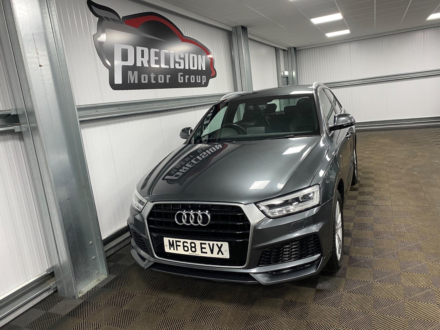 Used Audi Q3 for sale - 77229342: Photo 4