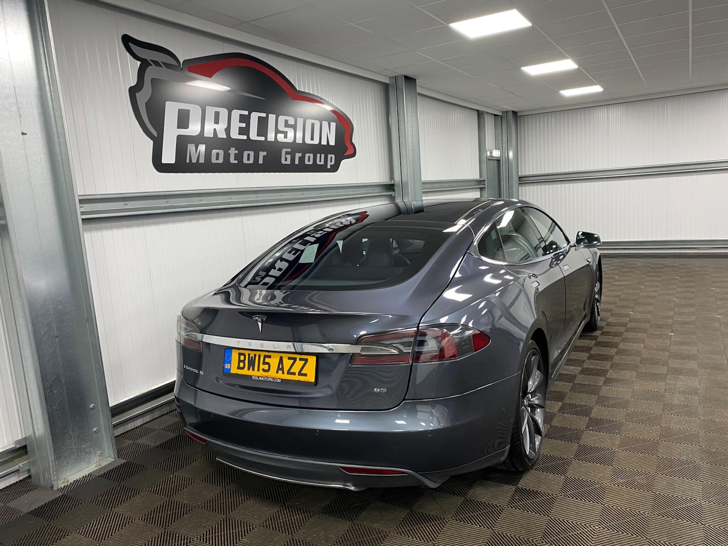Used Tesla Model S 2015 for sale - 77162838: Photo 27