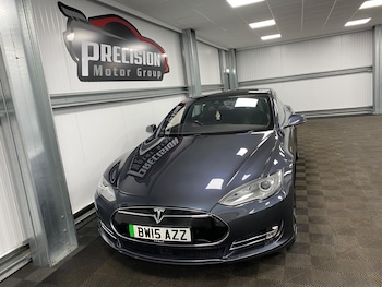 Used Tesla Model S 2015 for sale - 77162838: Photo