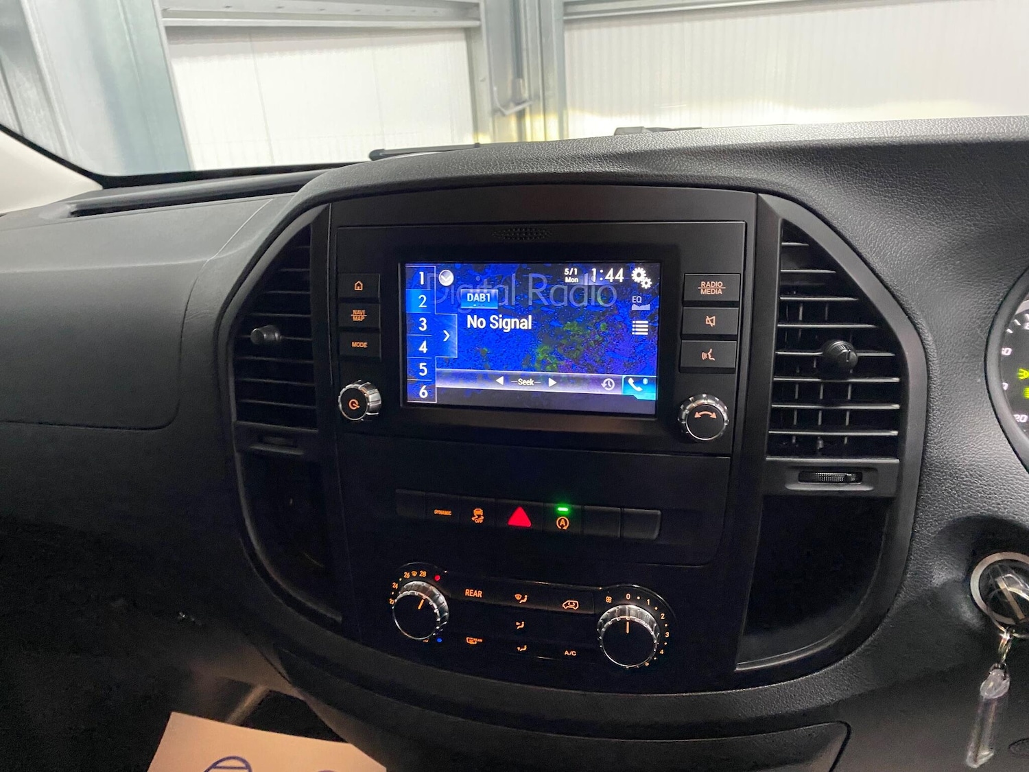 Used Mercedes-Benz Vito 2020 for sale - 77131997: Photo 40