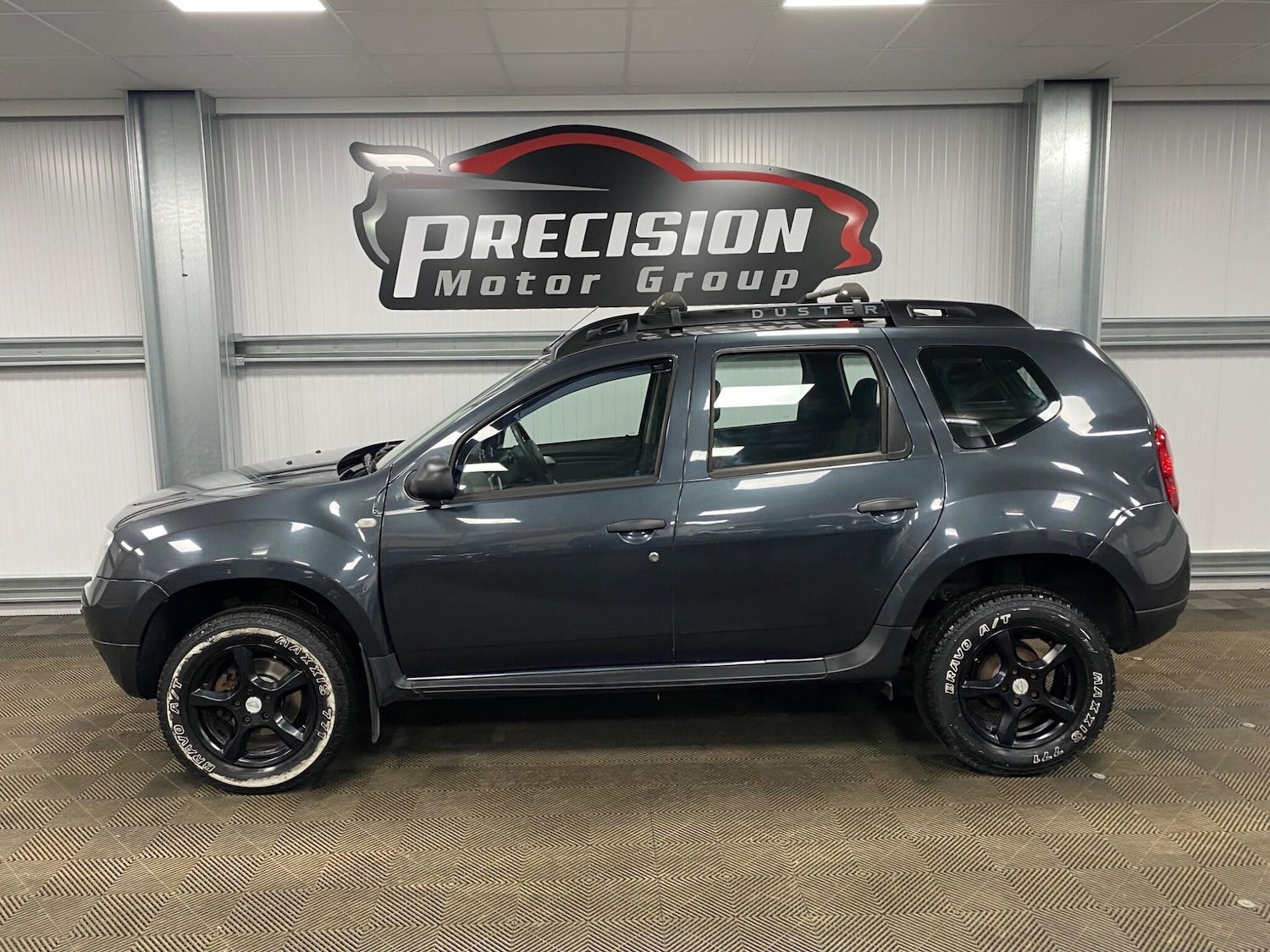 Used Dacia Duster 2015 for sale - 77291195: Photo 17