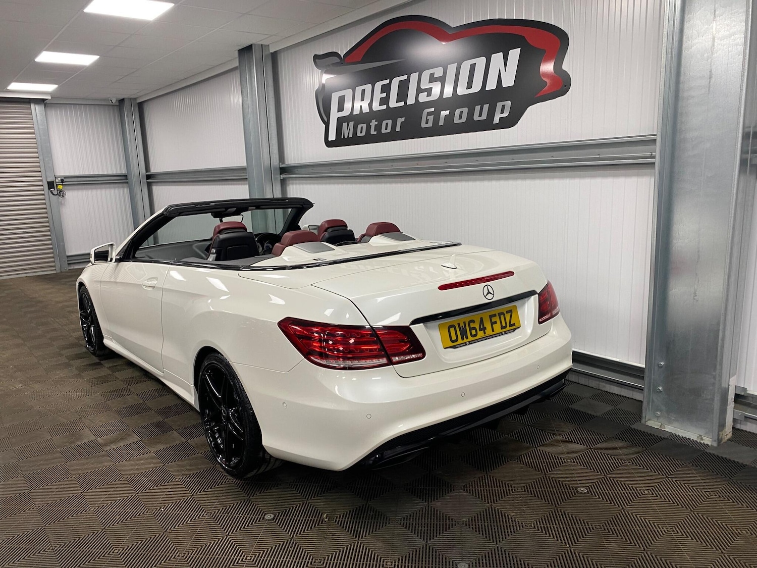 Used Mercedes-Benz E Class 2014 for sale - 76658774: Photo 12