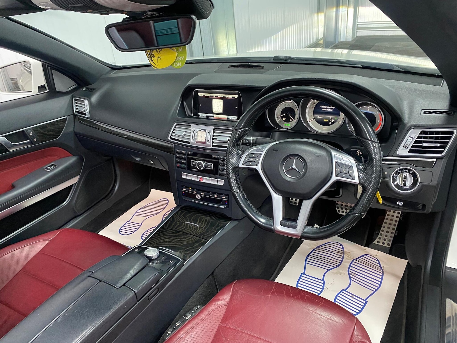 Used Mercedes-Benz E Class 2014 for sale - 76658774: Photo 28