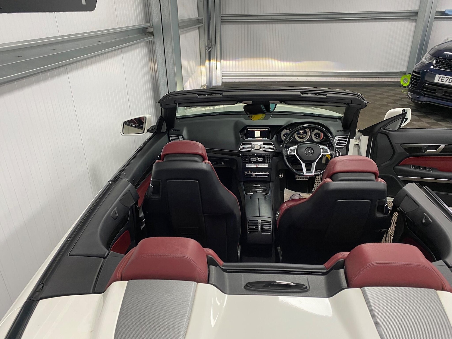 Used Mercedes-Benz E Class 2014 for sale - 76658774: Photo 40