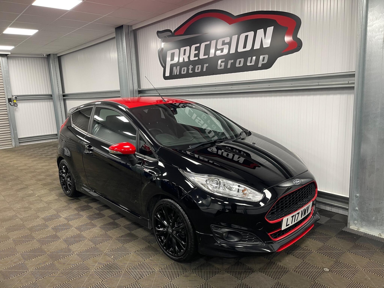 Used Ford Fiesta 2017 for sale - 77892288: Photo 2