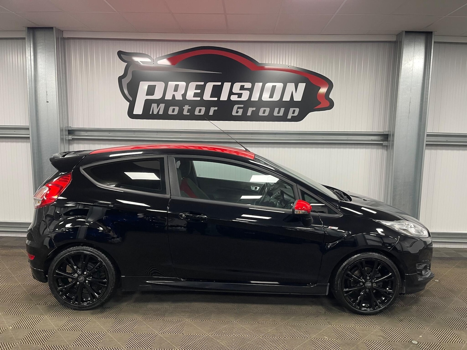 Used Ford Fiesta 2017 for sale - 77892288: Photo 25