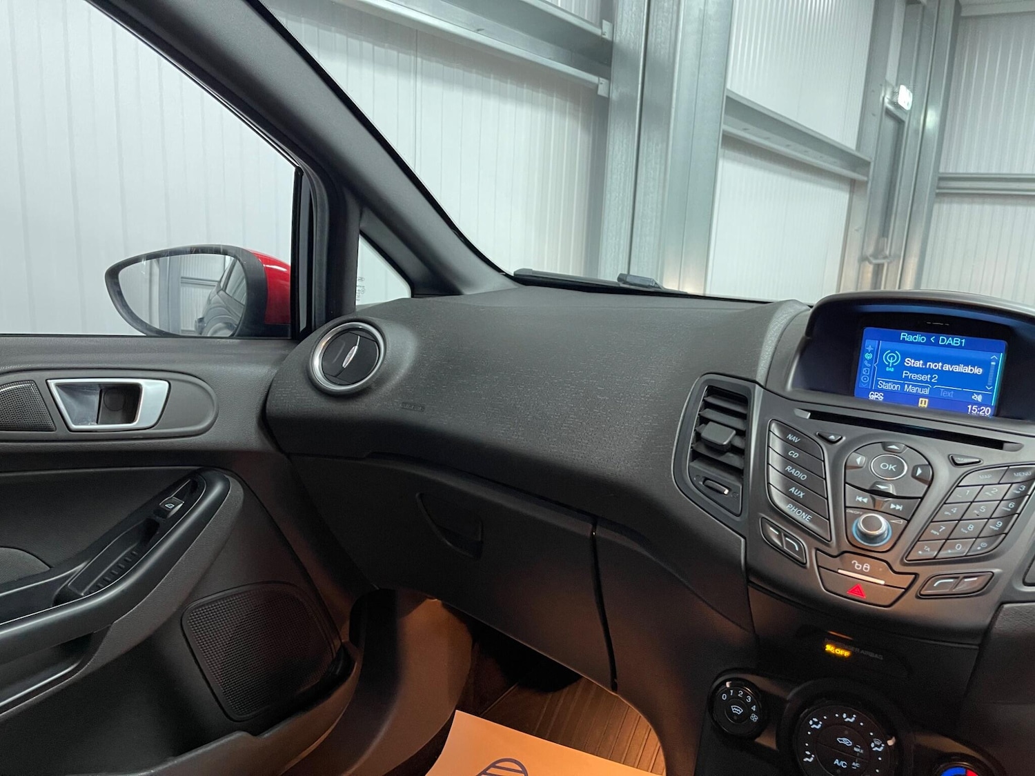 Used Ford Fiesta 2017 for sale - 77892288: Photo 39