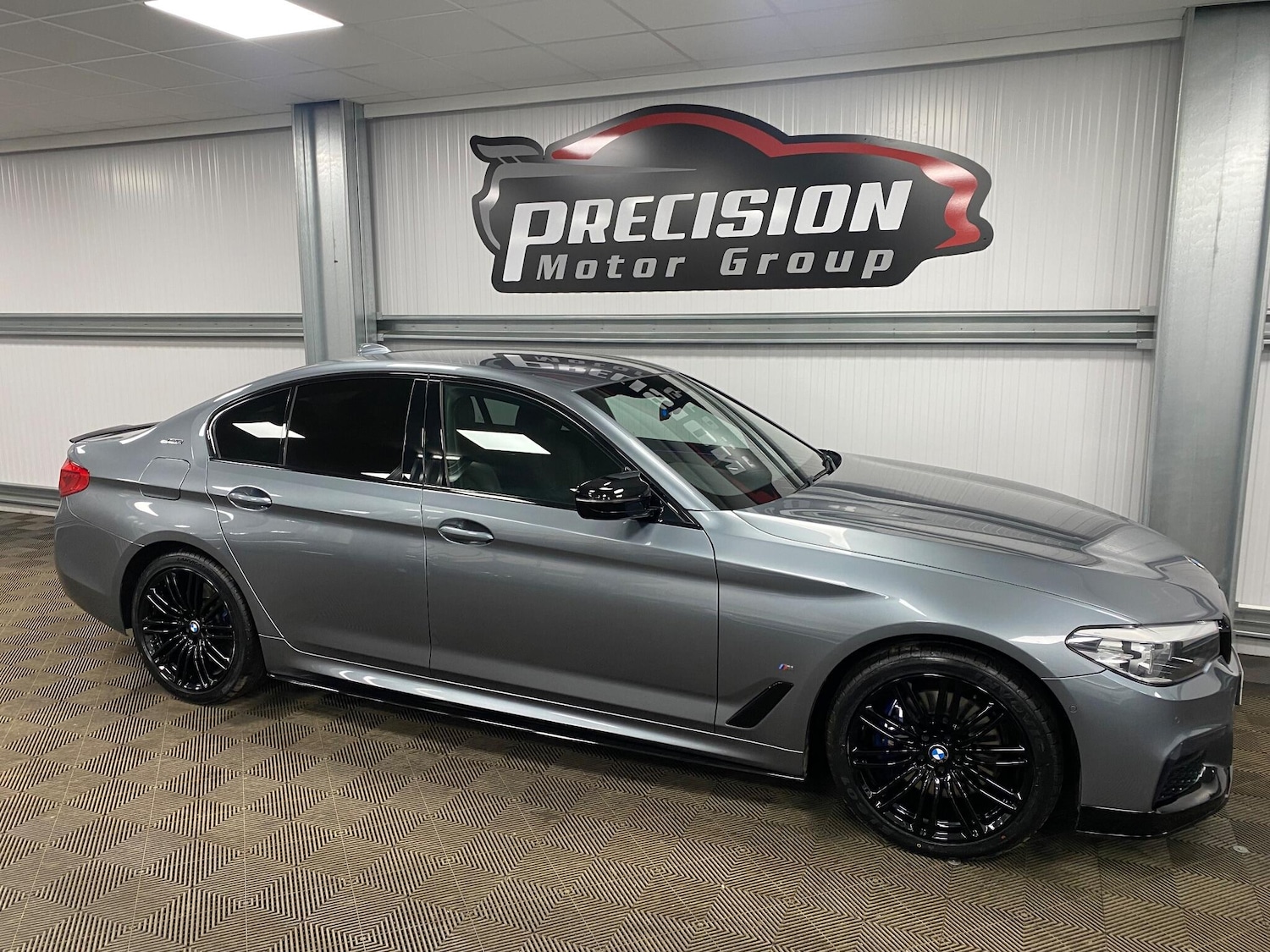 Used BMW 5 Series 2018 for sale - 76975633: Photo 20