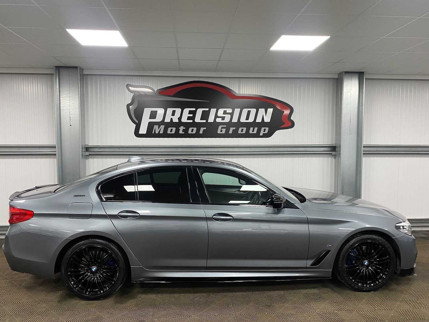 Used BMW 5 Series 2018 for sale - 76975633: Photo 21