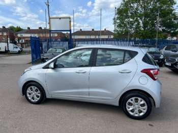 Used Hyundai i10 2014 for sale - 74750184: Photo