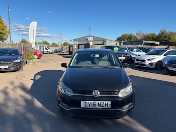 Used Volkswagen Polo 2016 for sale - 75990676: Photo