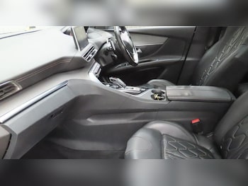 Used Peugeot 3008 2017 for sale - 79425830: Photo