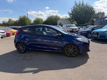 Used Ford Fiesta 2016 for sale - 79836296: Photo