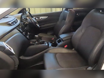 Used Nissan Qashqai 2019 for sale - 76259786: Photo 2