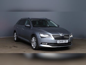 Used Skoda Superb 2018 for sale - 75707772: Photo