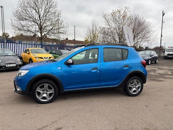 Used Dacia Sandero Stepway 2017 for sale - 76527993: Photo