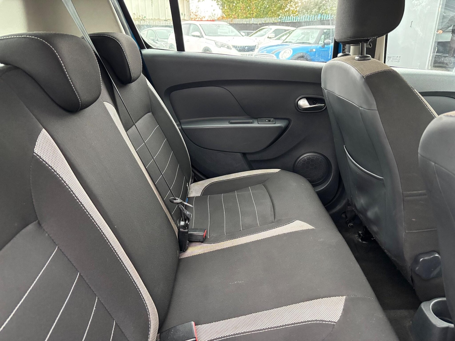 Used Dacia Sandero Stepway for sale - 76527993: Photo 9