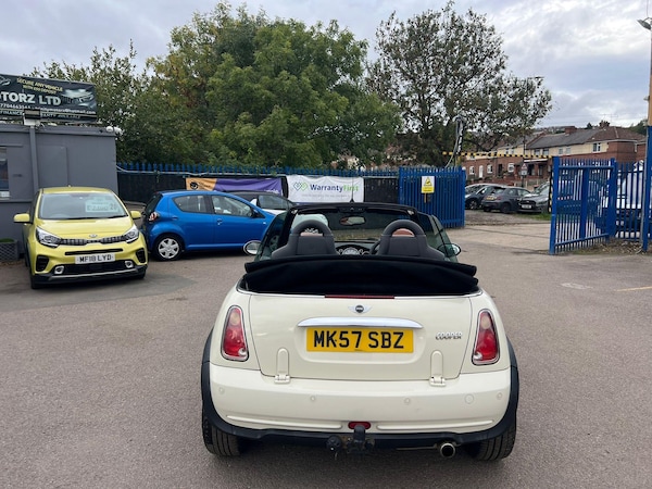 Used MINI Convertible 2007 for sale - 76042404: Photo 7