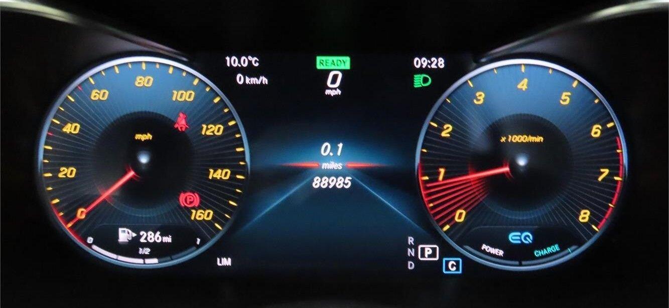 Used Mercedes-Benz C Class 2019 for sale - 76926841: Photo 3