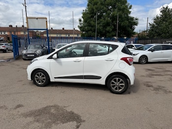 Used Hyundai i10 2015 for sale - 78830268: Photo