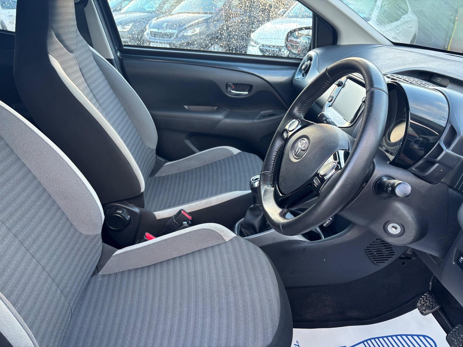 Used Toyota AYGO 2019 for sale - 76701907: Photo 9