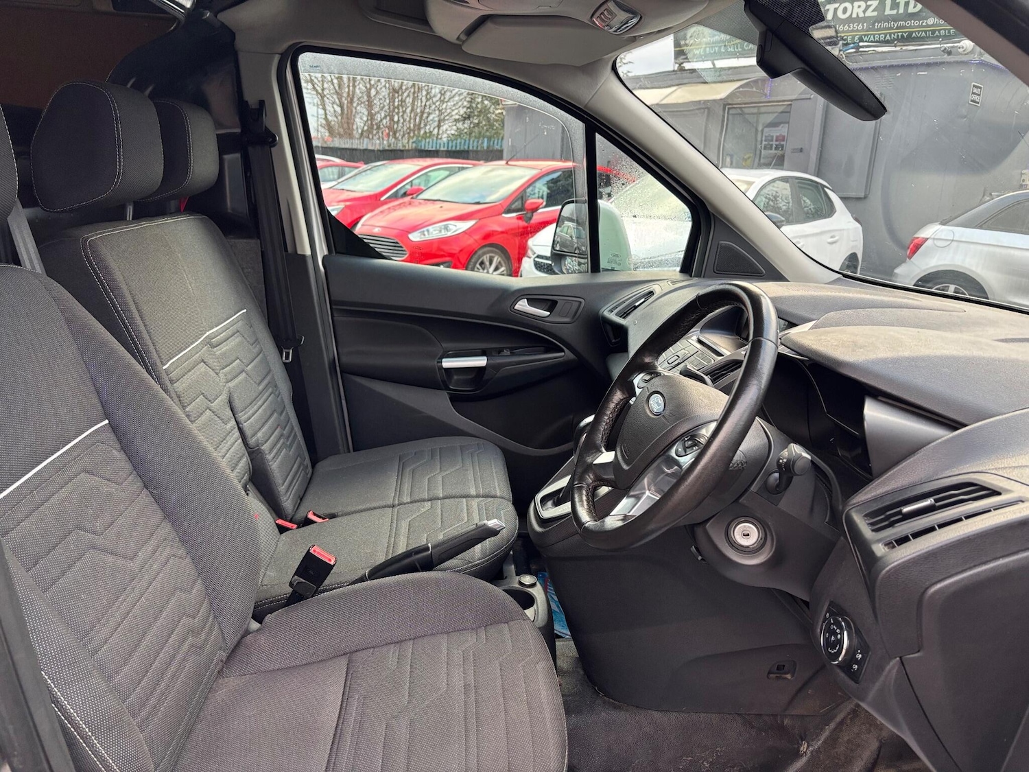 Used Ford Transit Connect 2018 for sale - 76997182: Photo 5