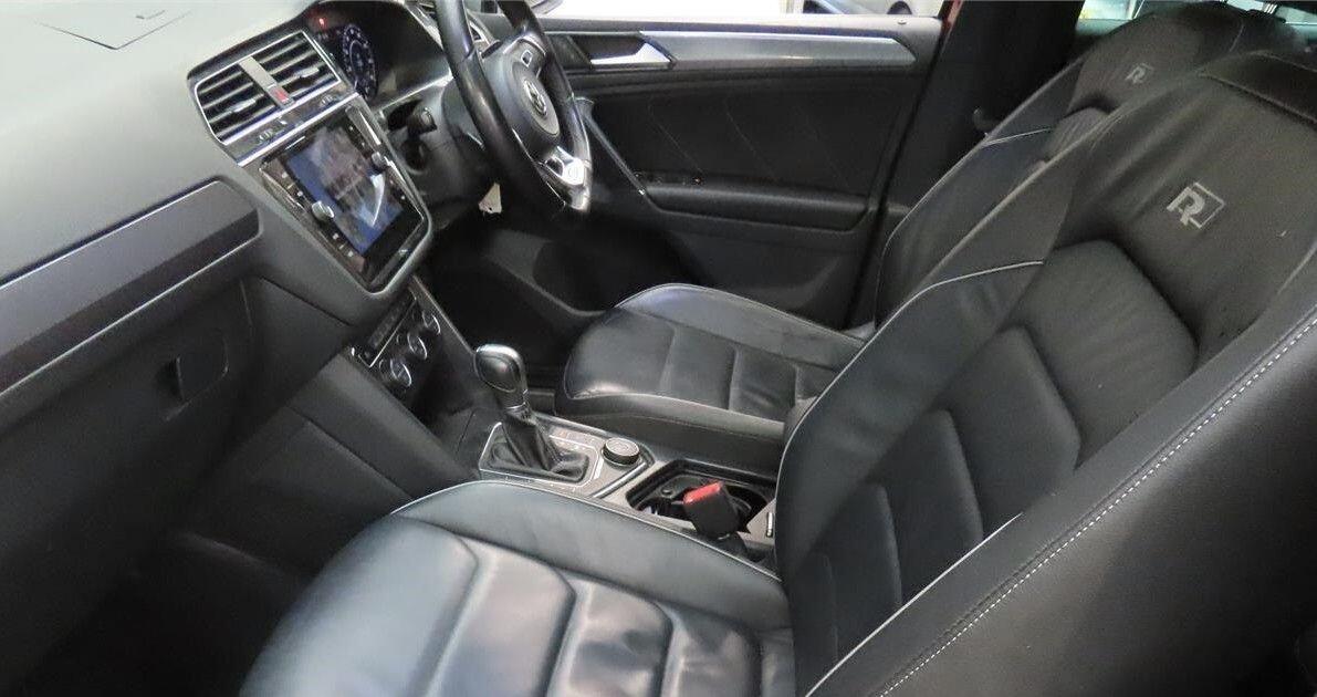 Used Volkswagen Tiguan 2017 for sale - 77015384: Photo 2