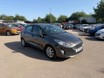 Used Ford Fiesta 2017 for sale - 79033683: Photo